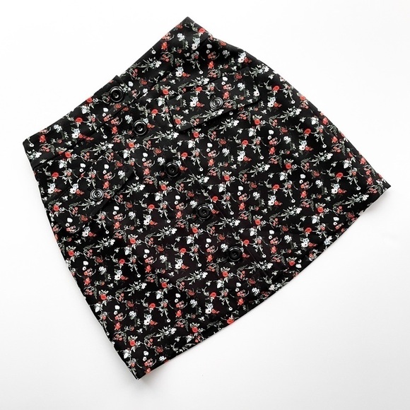 Little Moon Freesia Skirt - Picture 16 of 16